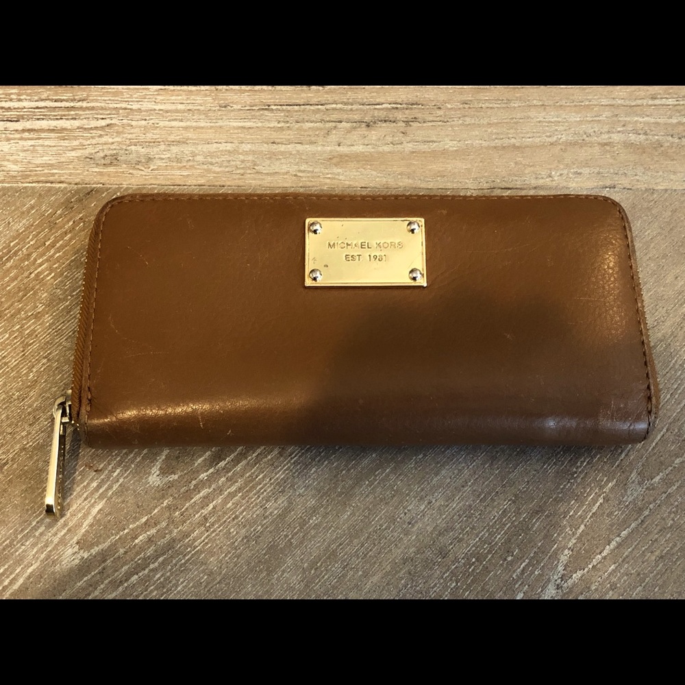 Michael Kors wallet